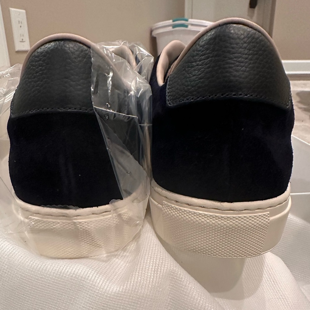 COMMON PROJECTS
Winter Achilles Navy Suede Sneaker - Picture 9 of 15